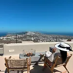 Luna Santorini Apartman Pírgosz