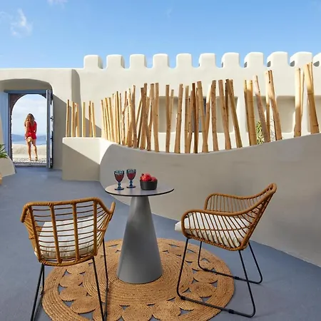 Luna Santorini Apartment