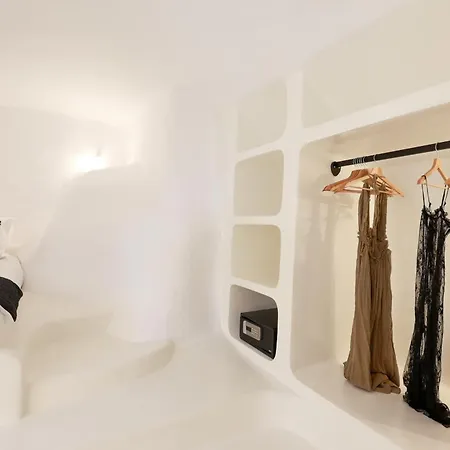 루나 산토리니 스위트