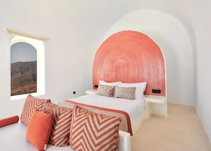 Luna Santorini Apartment Pýrgos