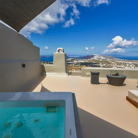 Luna Santorini Pýrgos