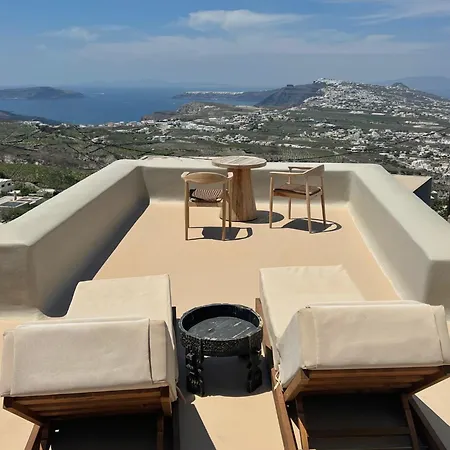 Luna Santorini Daire Pýrgos