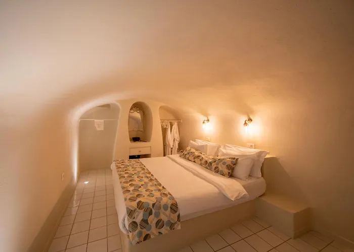 Luna Santorini Apartamento Pyrgos Kallistis